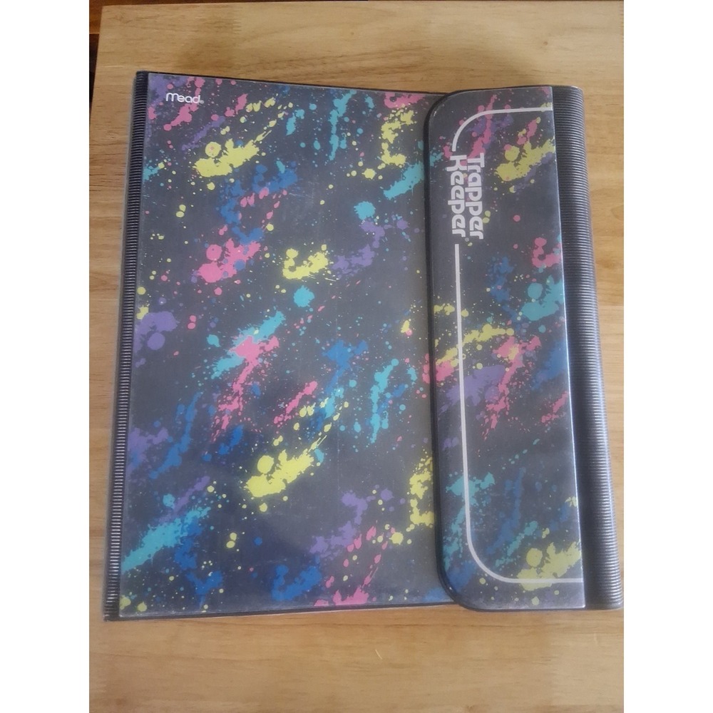 Mead Trapper Keeper Binder, Retro Design, 1 Inch Binder with Paint Splatter